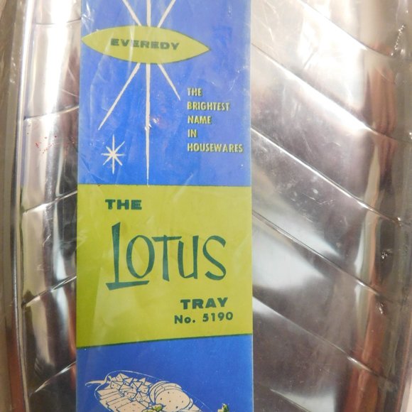 Vintage Everedy Lotus Leaf Serving Metal Tray - Picture 3 of 6